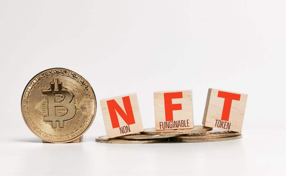 Emerging Trends in Cryptocurrencies: NFTs (Non-Fungible Tokens): Exploring Digital Collectibles and Art on the Blockchain